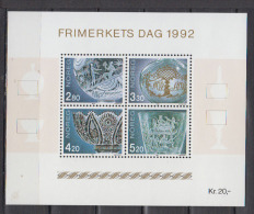 NORVEG      1992      BF    N°   18            COTE    10 € 00 - Blocks & Kleinbögen