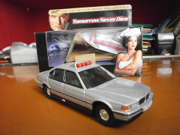 James BOND 007 - BMW 750i - CORGI - Avec Sa Boîte D'origine - Collectors & Unusuals - All Brands