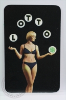 Small Advertising Calendar 1984 - Loto Hungary - Girl In Bath Suit - Small : 1971-80