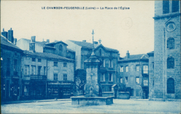 42 LE CHAMBON FEUGEROLLES / La Place De L'Eglise / - Le Chambon Feugerolles