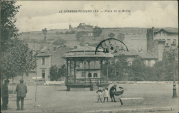 42 LE CHAMBON FEUGEROLLES / Place De La Mairie / - Le Chambon Feugerolles