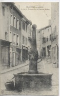 43  -  CRAPONNE Sur ARZON  -  La Rue Du Commerce Et La Fontaine Bardon - Craponne Sur Arzon