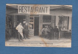 CPA - GRANDVILLIERS - Maison Cuvelier - Restaurant - Officiers Français Et Russe ? En Terrasse - Pâtissier Traiteur - Grandvilliers