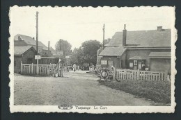 Turpagne. Messancy.   La Gare  Avec Train, Passage à Niveau, Animation. - Messancy