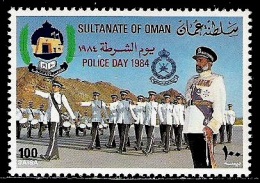 (090) Oman (Sultanate)  Police Day / Polizeitag / Uniforms ** / Mnh  Michel 258 - Oman