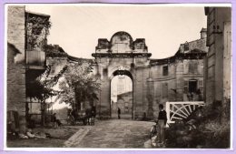 13 - PEYROLLES --  La Mairie - 1955 - Peyrolles