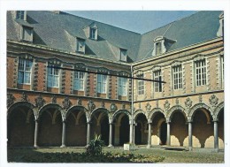 CPM - Seclin - La Cour D´Honneur De L´Hôpital - Seclin