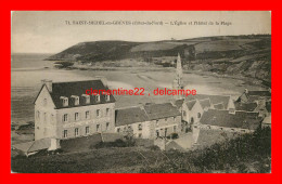 --saint Michel En Greve  L'eglise Et L'hotel De La Plage - Saint-Michel-en-Grève