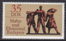 German Democratic Republic 1976 World War II Victims Memorial MNH - Andere & Zonder Classificatie