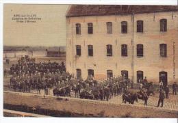 Aire-sur-la-Lys (62) - Caserne De Cremilles Prise D'armes. Bon état, Correspondance Au Dos. - Aire Sur La Lys