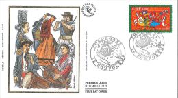 Enveloppe FDC Soie - Folklore - Confolens - 2000 - 2000-2009