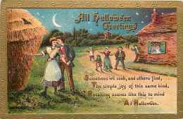 227963-Halloween, Gottschalk No 2171-2, Group Of People Watching A Couple Being Romantic Near A Haystack, Embossed Litho - Halloween