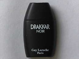 Pins Parfums    Drakkar  Guy Laroche - Parfums