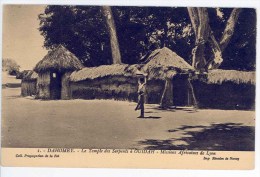 DAHOMEY - Le Temple Des Serpents à OUIDAH, Missions Africaines De Lyon - Benín