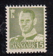 Denmark MH Scott #306a 15o Frederik IX, Light Green Type III - Nuevos