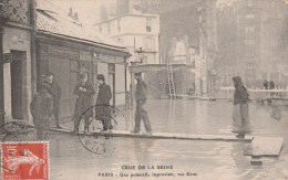 PARIS (16ème Arrondissement) - Une Passerelle Improvisée, Rue Gros - Animée - Paris (16)