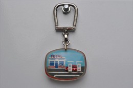 Porte-clés Rare Keychain Total Mouvant Station Service Bourbon - Portachiavi