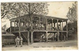 ORLEANS.-  Caserne Coligny.131è D'Infanterie. Le Lavoir  .Cliché RARE - Orleans