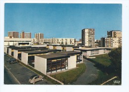 CPM - La Mee-sur-Seine - Groupe Scolaire Albert Camus (A. Croizé Archte D.P.L.G) - Le Mee Sur Seine