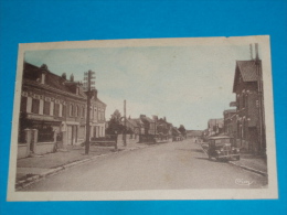 80) Chaulnes - Rue De La Cavée - La Poste  - Année   - EDIT - Combier - Chaulnes