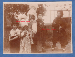 Photo Ancienne - " La Noce Normande " - Enfant Déguisé - Costume Folkolorique - Normandie - Violon Mode Chapeau Coiffe - Old (before 1900)