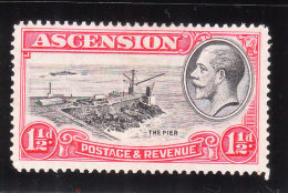 Ascension 1934 Pier At Georgetown 1 1/2p Mint Hinged - Ascensión