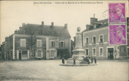 72 BRULON / Place De La Mairie Et Le Monument Aux Morts / - Brulon