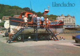 Postcard - Llandudno Lifeboat, Conwy. 2-11-01-11 - Autres