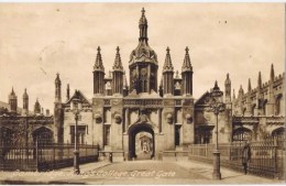 Cpa CAMBRIDGE Kings College Great Gate - Altri & Non Classificati