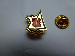 Delcampe - Banque , Caisse D'Epargne , écureuil  ,  Carte De France - Banques