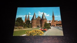 C-18968 CARTOLINA HANSESTADT LUBECK - BLICK AUF ST.MARIEN HOLSTENTOR UND ST.PETRI - Luebeck