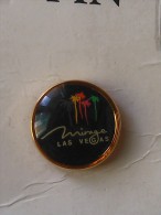 Lot Pins USA Amérique Las Vegas Armée Militaire - Sets