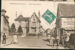 Rue De La Gare  (Hôtel De La Belle Etoile) - Courville