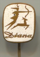 ARCHERY / SHOOTING - Hunting, DIANA, Enamel, Vintage Pin, Badge - Tiro Al Arco