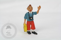 Vintage 1986 Herge/ Lombard Tintin With Yellow Suitcase PVC Figure - Kuifje