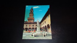 C-19144 CARTOLINA VIGEVANO - LA TORRE E MONUMENTO A SAN GIOVANNI NEPOMUCENA - Vigevano