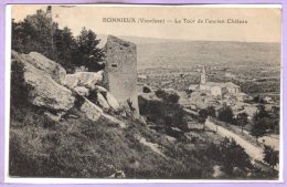 84 - BONNIEUX -- La Tour De L'Ancien Chateau - Bonnieux