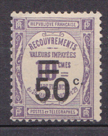 N°51 Taxes 50  Centimes  Sur 10 Centimes Violet  Neuf Avec Trace De Charnière - 1859-1959 Nuovi