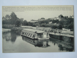 Yonne (89) Coulanges Sur Yonne  : La Bateau Lavoir - Coulanges Sur Yonne