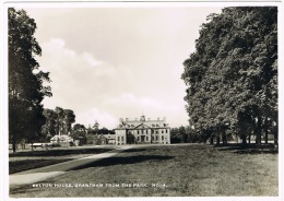 RB 1000 -  Real Photo Postcard - Belton House From The Park - Grantham Lincolnshire - Altri & Non Classificati