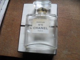 Flacon  Vide De Chanel N5 +n Sa Boite - Bottles (empty)