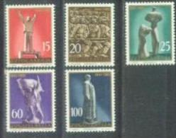 YU 1961-952-6 MONUMENTS, YUGOSLAVIA, 5v, MNH - Unused Stamps