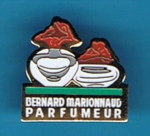 PIN´S //   . BERNARD MARIONNAUD PARFUMEUR - Parfum