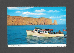 QUÉBEC - GASPÉSIE - PERCÉ - LE ROCHER PERCÉ - BATEAU REVENANT D'UN TOUR DE L' ILE BONAVENTURE - PAR UNIC - Percé