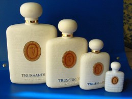 Lot Flacon Vide Trussardi - Flacons (vides)