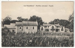 49 - LES TRINOTTIERES (par Seiches-sur-Loir) - Pavillon Principal - Façade - Seiches Sur Le Loir