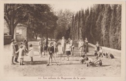 Carte Postale Ancienne,LES ENFANTS DU ROYAUME DE LA PAIX,enfant De La Paix,ils Montrent L´exemple,jouent Au Cricket, - Other & Unclassified
