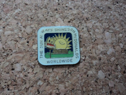 PINS MC DO MC DONALD'S THE SUN AI WAYS SHINESON WORLDWIDE - McDonald's