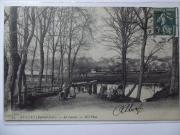 CPA   AUNEAU   LE LAVOIR - Auneau