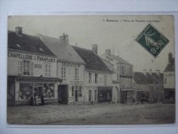 CPA   AUNEAU   PLACE DU MARCHE - Auneau